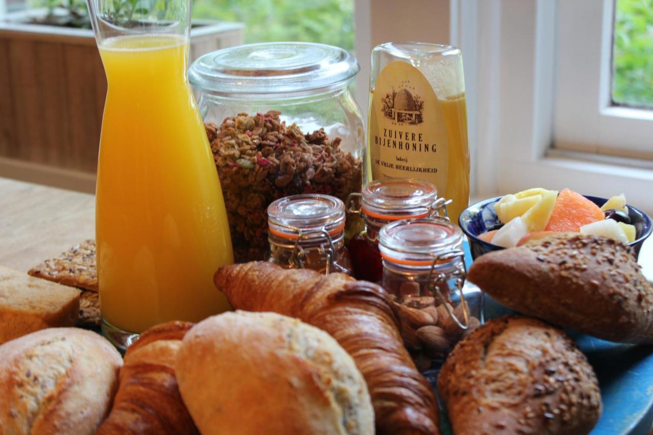 Het Aambeeld Bed & Breakfast Wanroij ภายนอก รูปภาพ